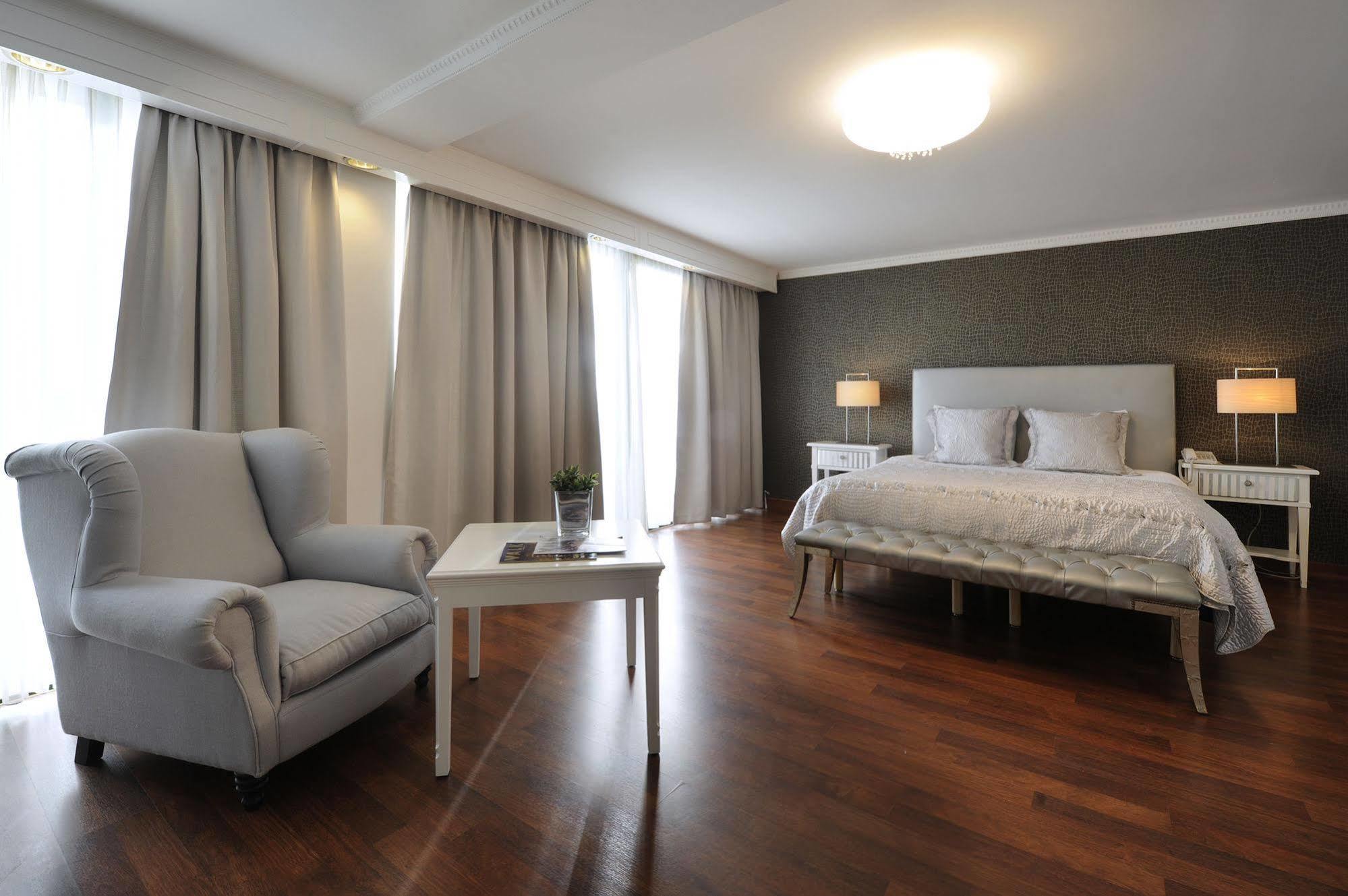 Van Der Valk Hotel Nazareth-Gent Eksteriør billede